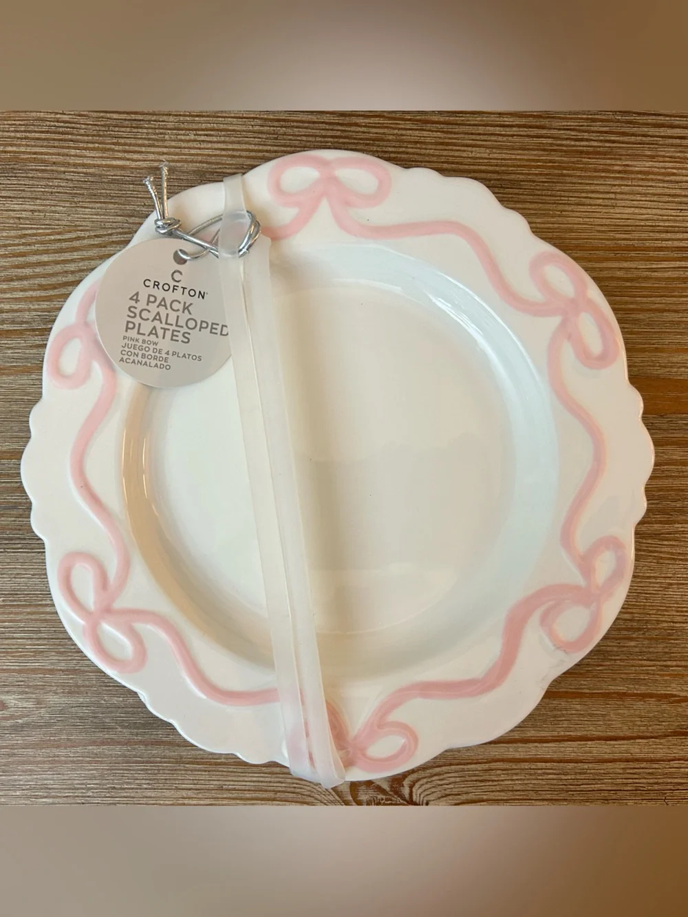 Crofton Pink Bow Scalloped Bone China Dessert Salad Plates Set of 4 NWT